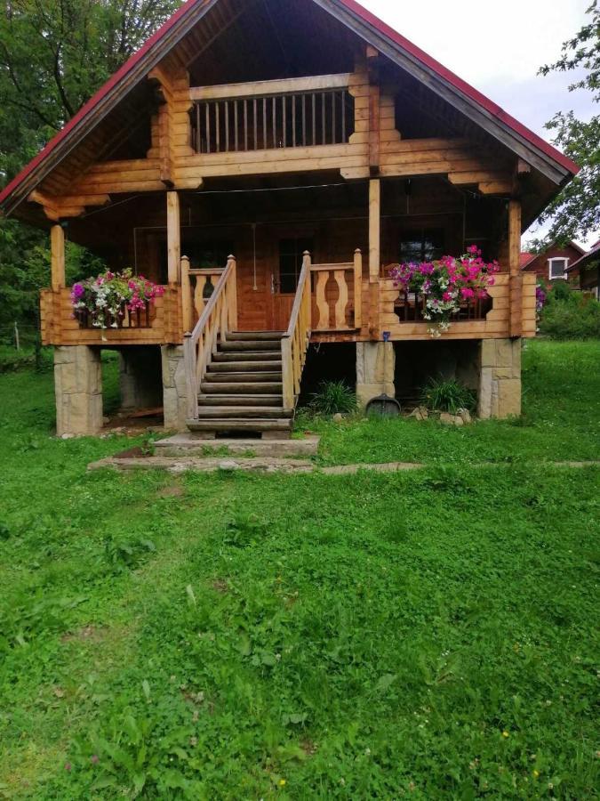 Микулин Хутірець Mykulychyn Bagian luar foto